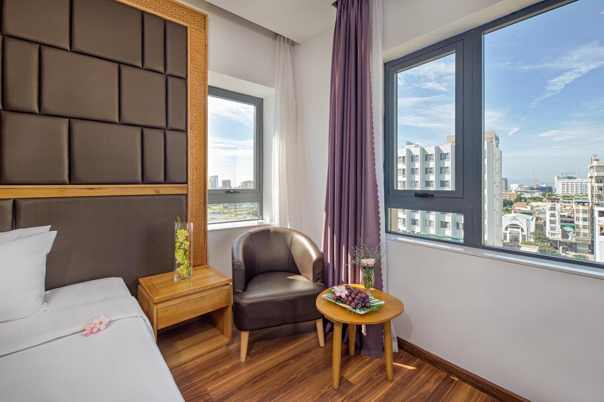 Bliss Luxury Hotel Da Nang Exteriör bild
