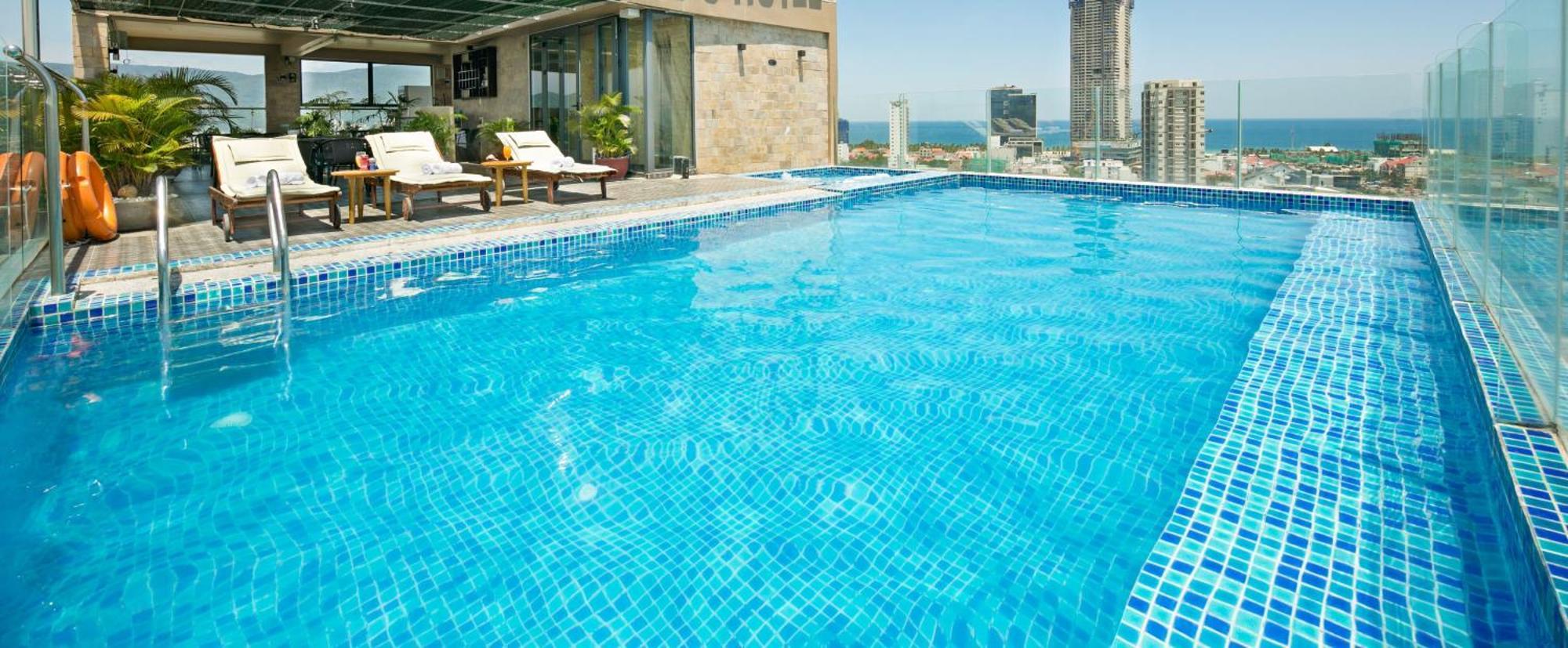 Bliss Luxury Hotel Da Nang Exteriör bild