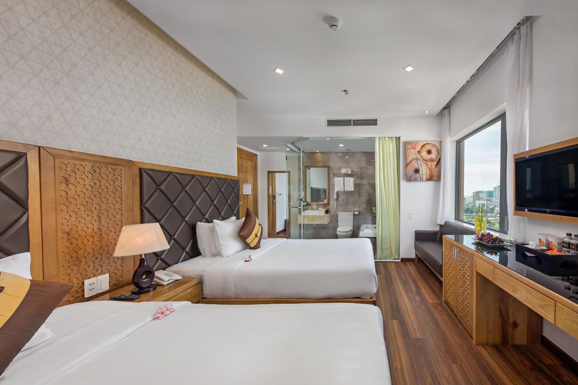 Bliss Luxury Hotel Da Nang Exteriör bild