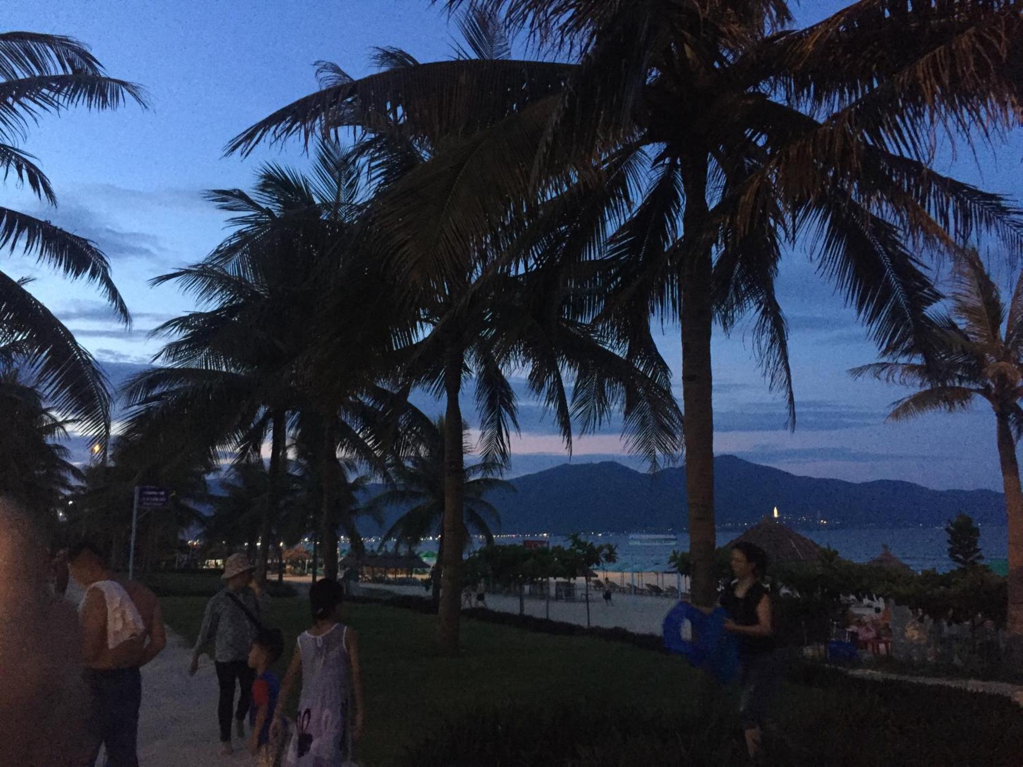Bliss Luxury Hotel Da Nang Exteriör bild