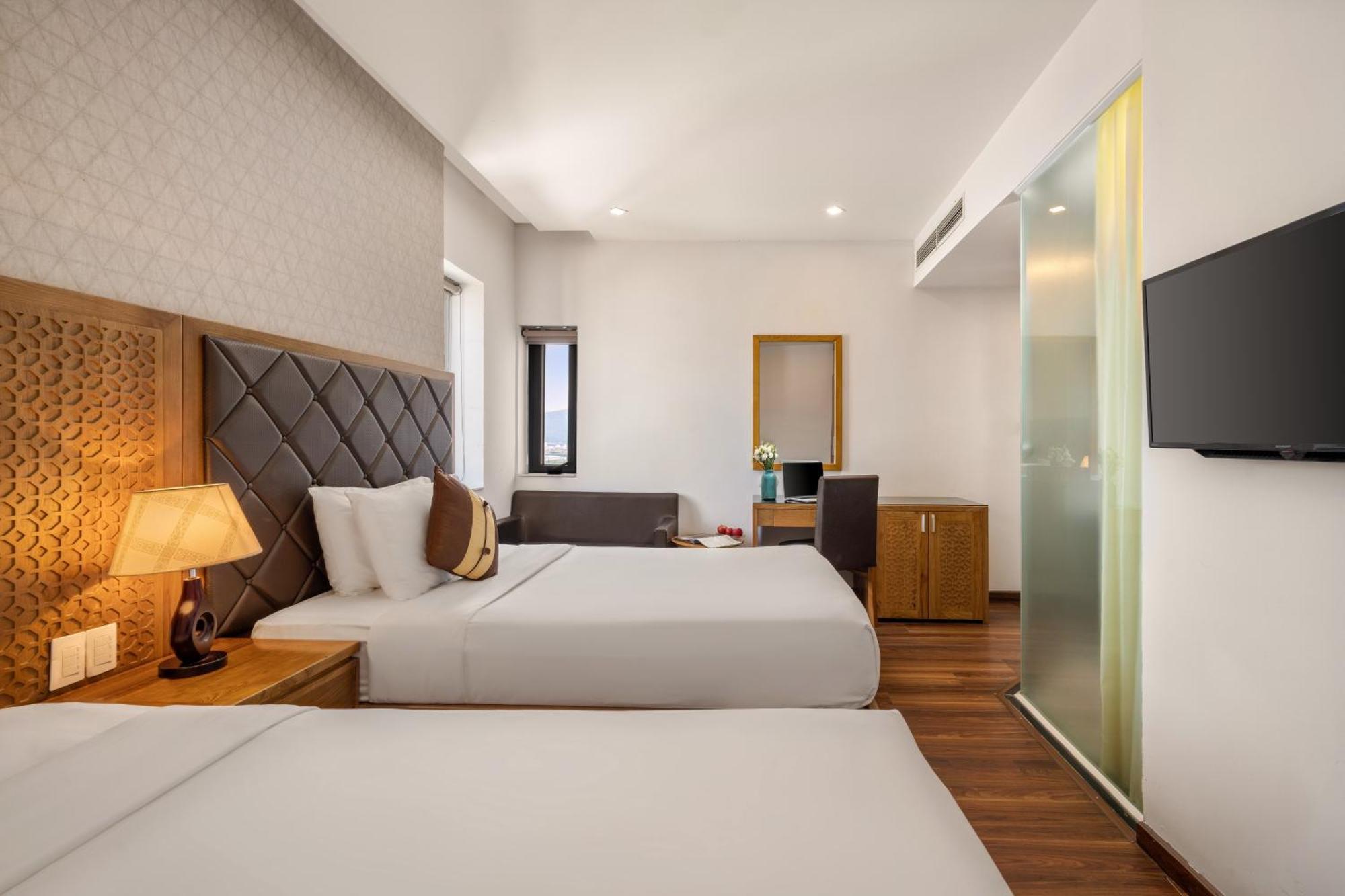 Bliss Luxury Hotel Da Nang Exteriör bild